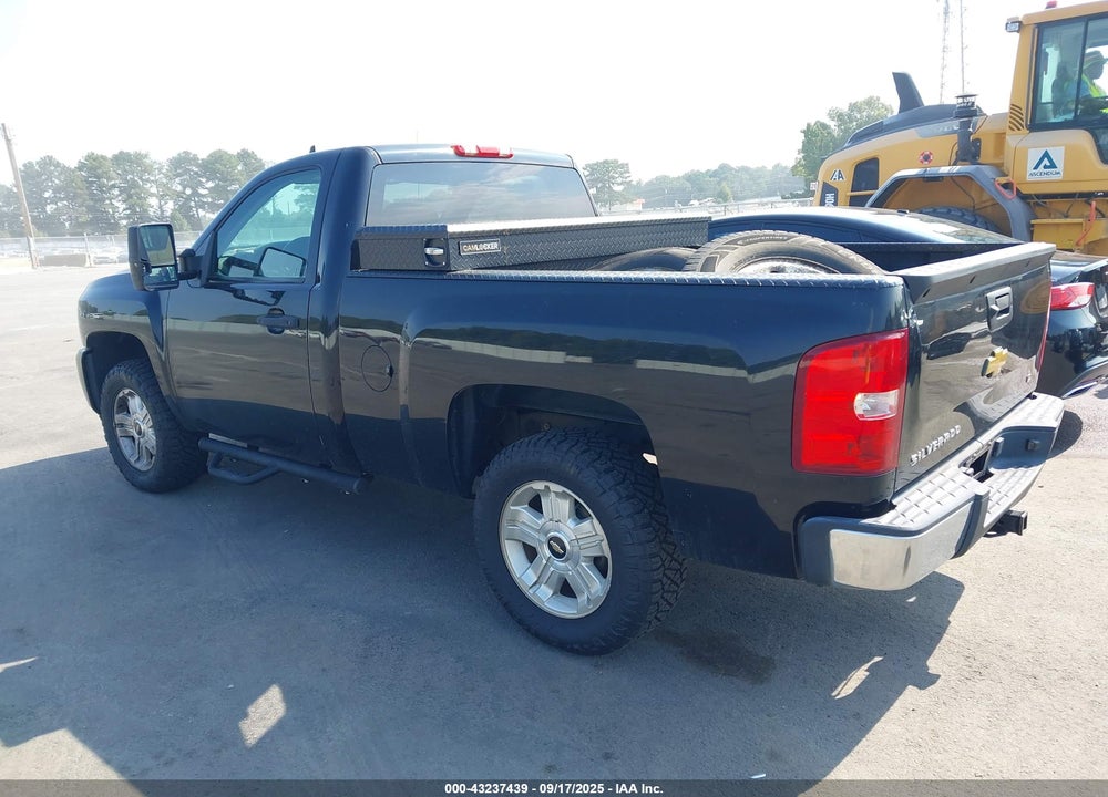 2008 CHEVROLET SILVERADO 1500 WORK TRUCK VIN: 1GCEC14X38Z323430
