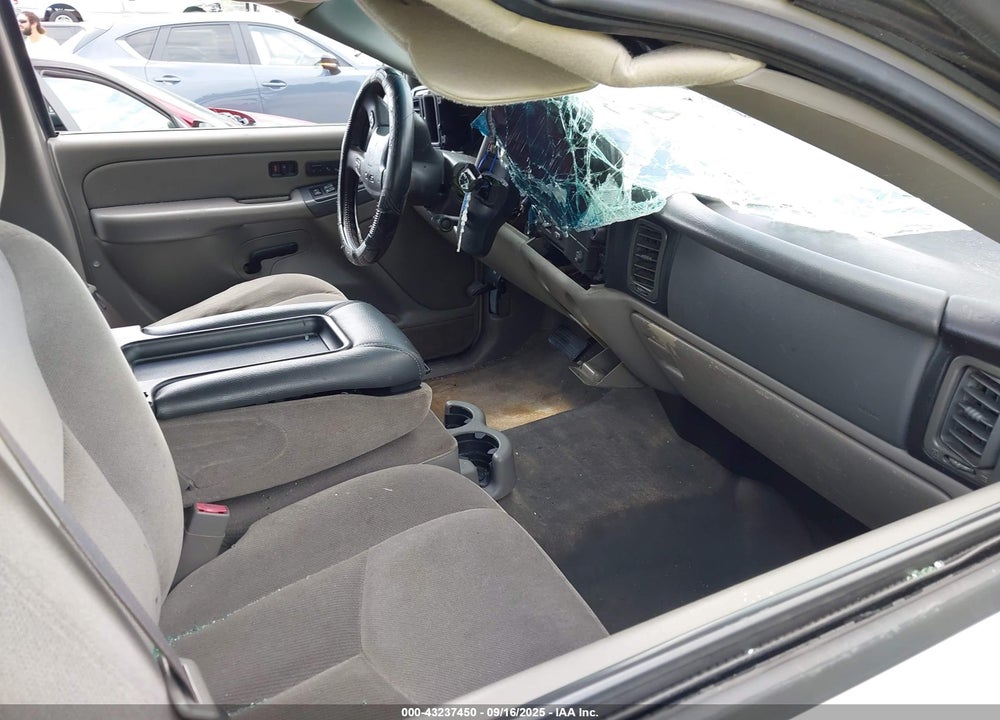 2004 GMC YUKON SLE VIN: 1GKEC13Z94R273666