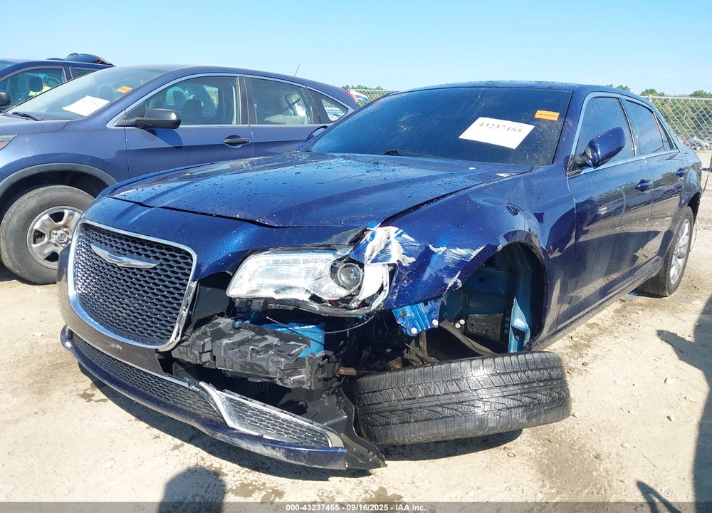 2017 CHRYSLER 300 VIN: 2C3CCARG6HH591845