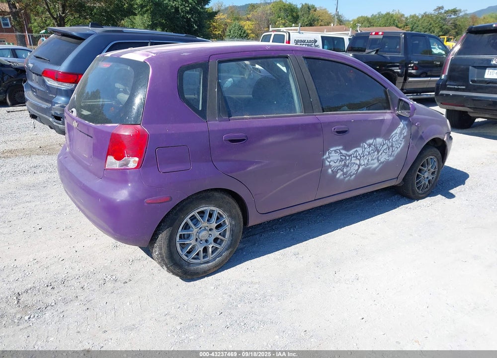2005 CHEVROLET AVEO LS VIN: KL1TD62635B301905