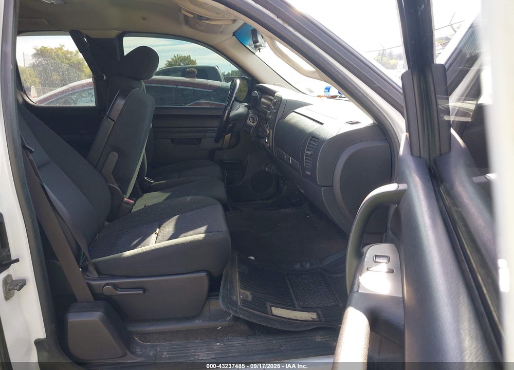 2013 CHEVROLET SILVERADO 2500HD LT VIN: 1GC2KXCG0DZ142306