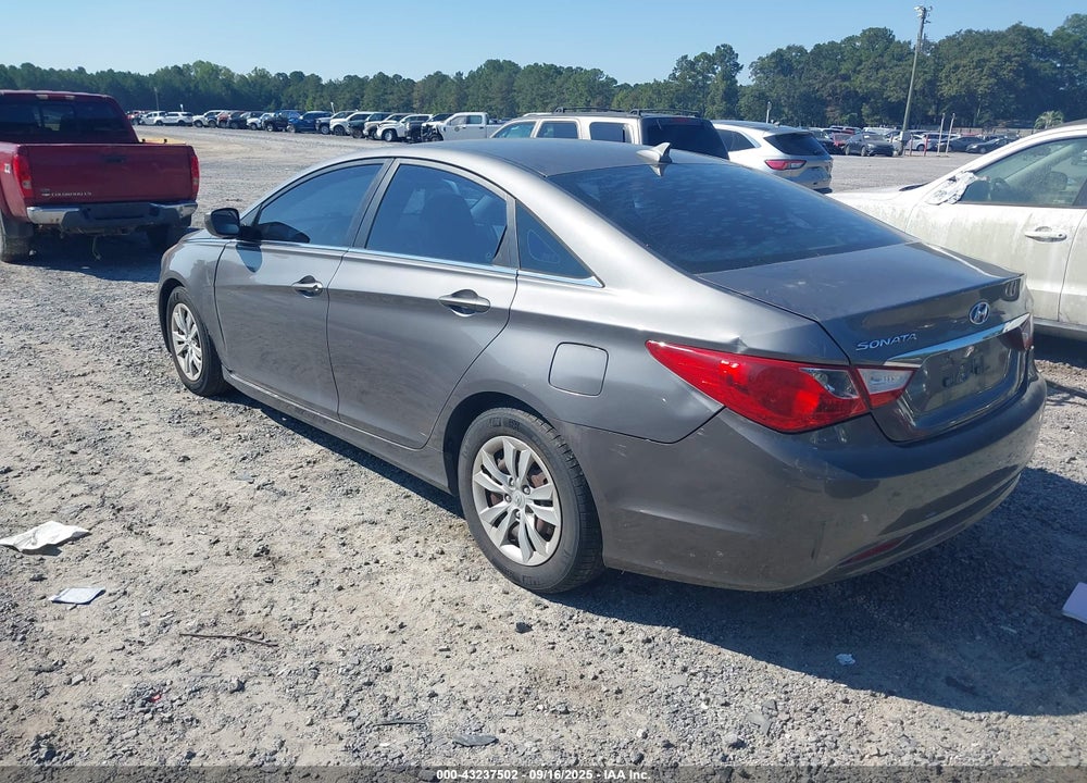 2011 HYUNDAI SONATA VIN: 5NPEB4AC0BH048460