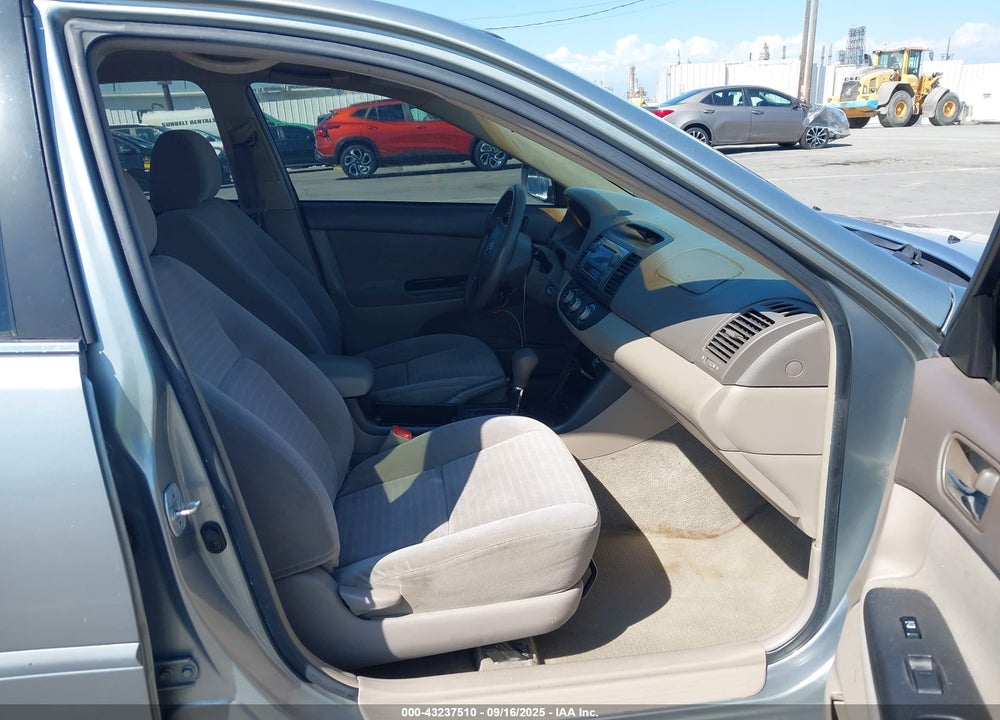 2005 TOYOTA CAMRY LE VIN: 4T1BE32KX5U614253