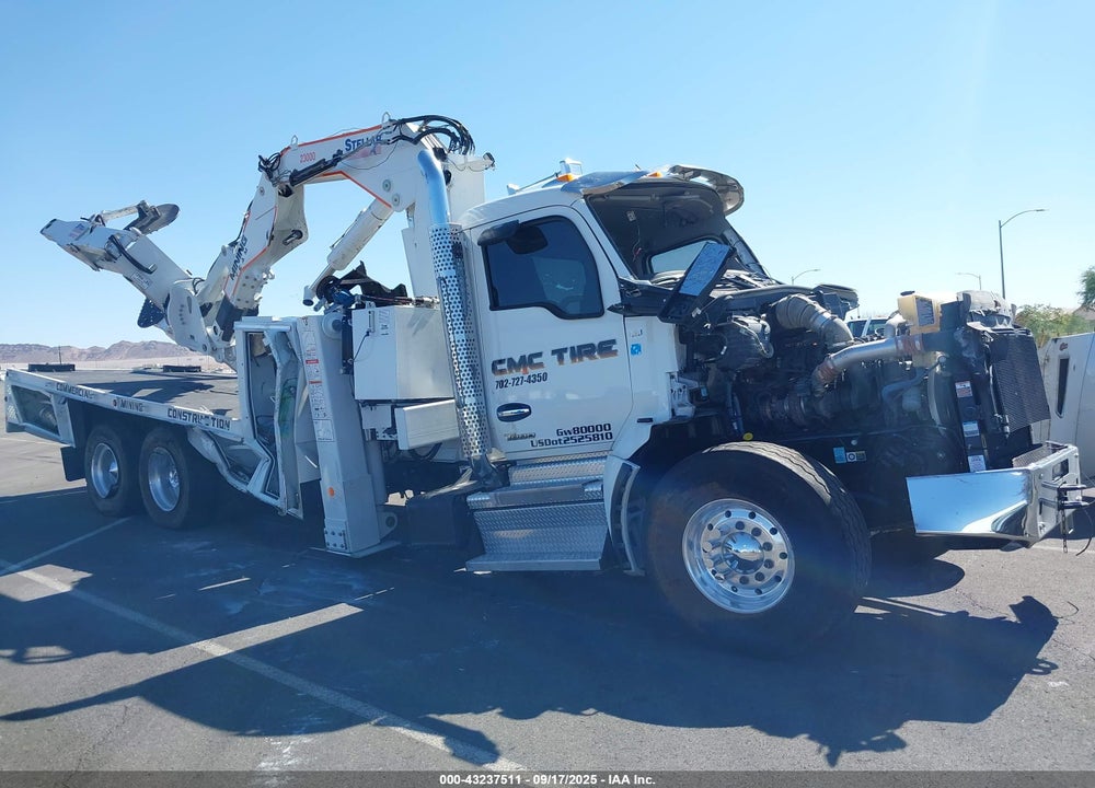 2024 KENWORTH T880 VIN: 1NKZLP0X4RJ370281