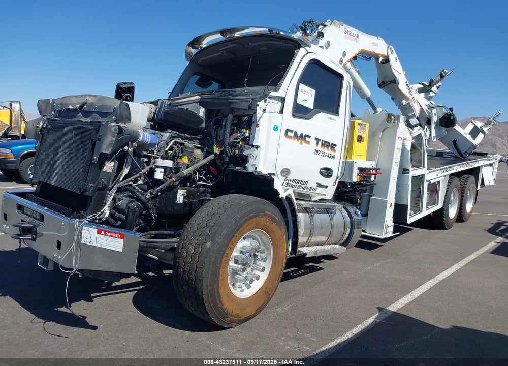 2024 KENWORTH T880 VIN: 1NKZLP0X4RJ370281