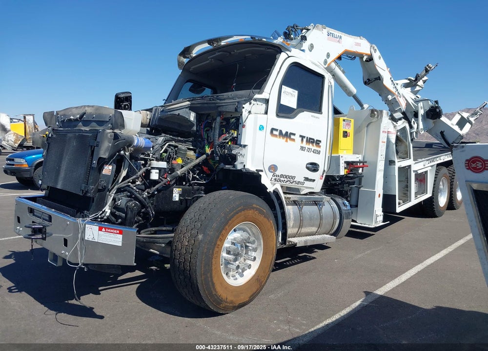 2024 KENWORTH T880 VIN: 1NKZLP0X4RJ370281