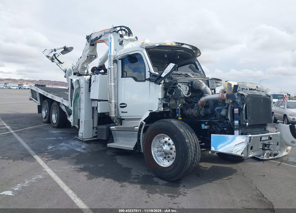 2024 KENWORTH T880 VIN: 1NKZLP0X4RJ370281