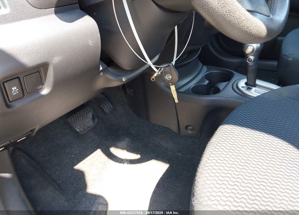 2014 NISSAN VERSA NOTE VIN: 3N1CE2CP6EL427862