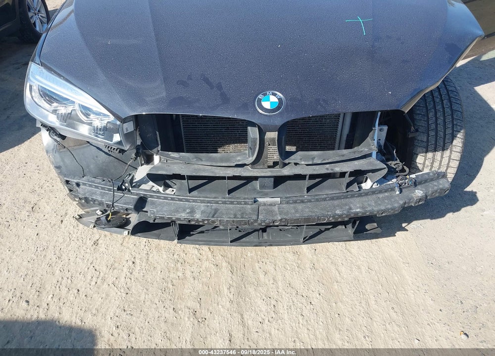 2018 BMW X5 VIN: 5UXKR0C52J0X87619