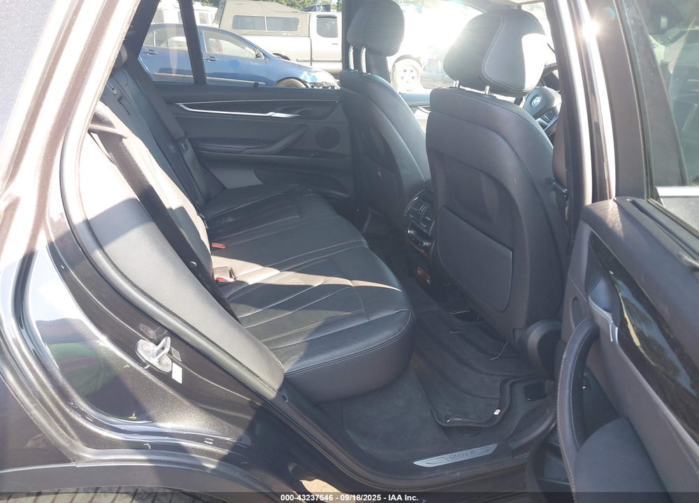 2018 BMW X5 VIN: 5UXKR0C52J0X87619