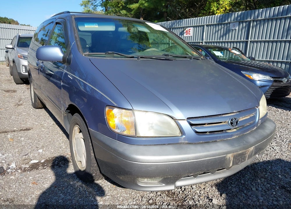 2003 TOYOTA SIENNA XLE VIN: 4T3ZF13C93U514558