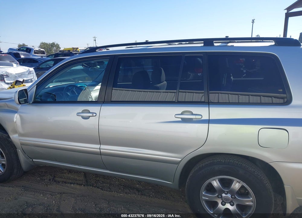 2006 TOYOTA HIGHLANDER V6 VIN: JTEGP21A560101181