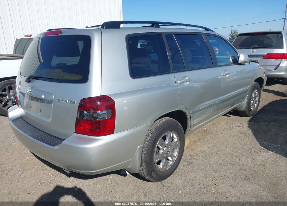 2006 TOYOTA HIGHLANDER V6 VIN: JTEGP21A560101181