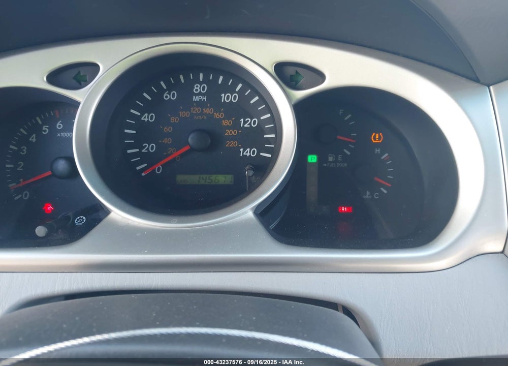 2006 TOYOTA HIGHLANDER V6 VIN: JTEGP21A560101181
