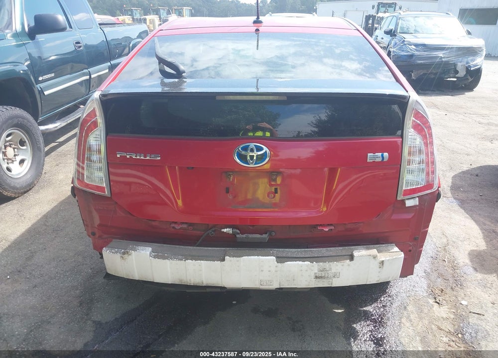 2013 TOYOTA PRIUS VIN: JTDKN3DU3D1733426