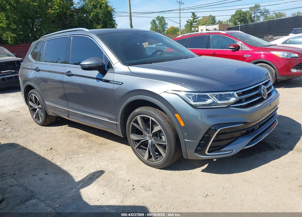 2022 VOLKSWAGEN TIGUAN 2.0T SEL R-LINE VIN: 3VV4B7AX0NM166962