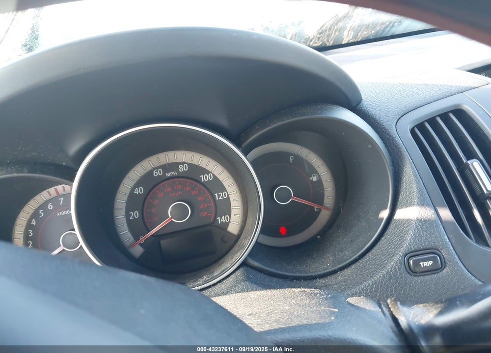 2011 KIA FORTE EX VIN: KNAFU4A2XB5366072