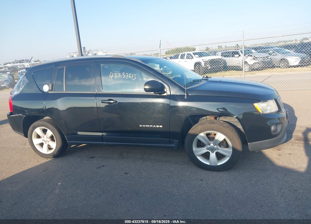 2013 JEEP COMPASS LATITUDE VIN: 1C4NJDEB6DD228202