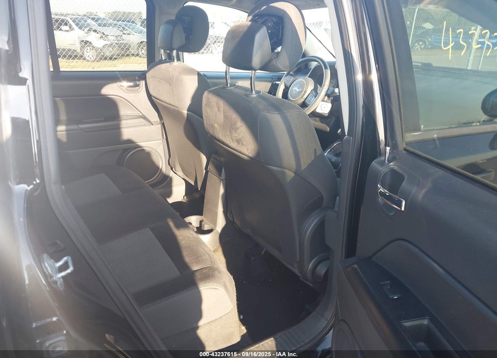 2013 JEEP COMPASS LATITUDE VIN: 1C4NJDEB6DD228202