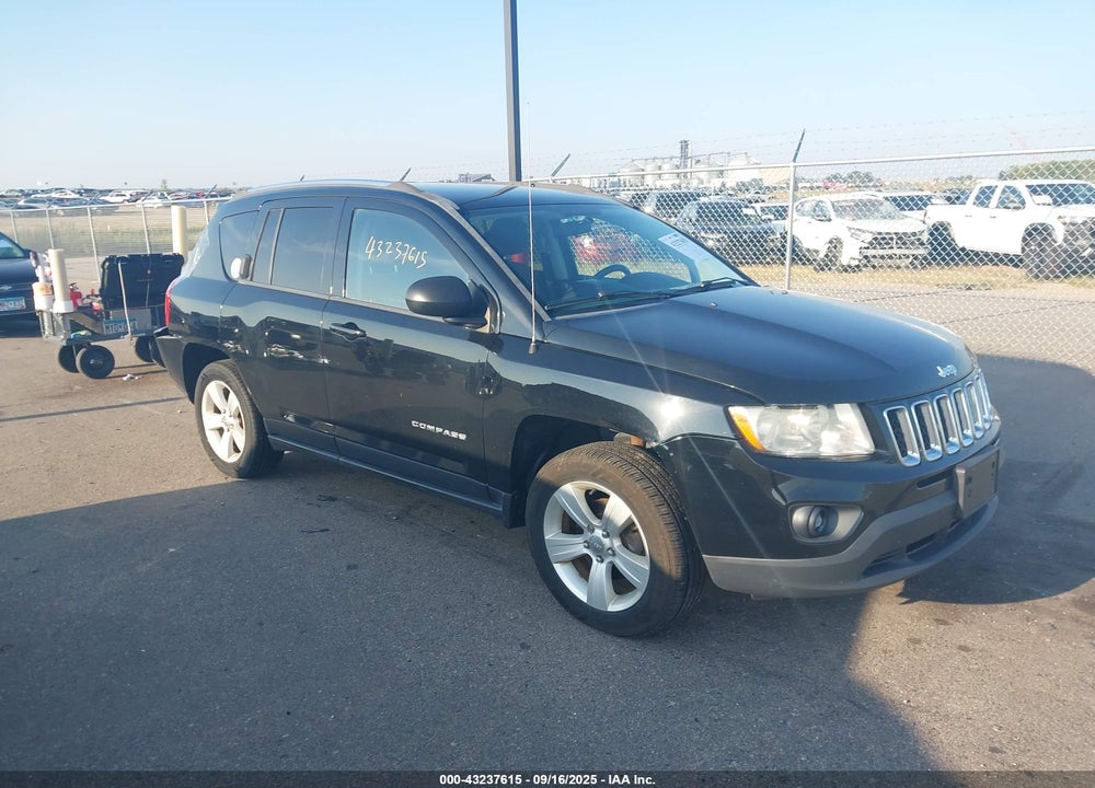 2013 JEEP COMPASS LATITUDE VIN: 1C4NJDEB6DD228202