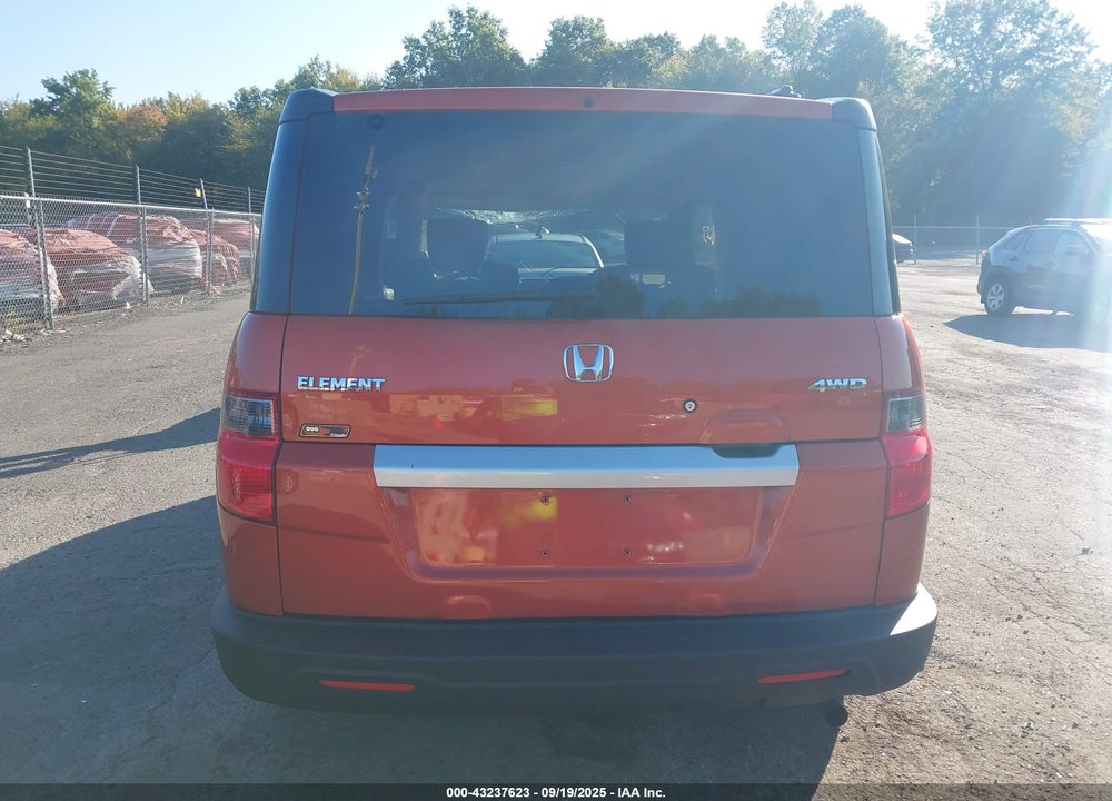 2011 HONDA ELEMENT VIN: 5J6YH2H79BL002012
