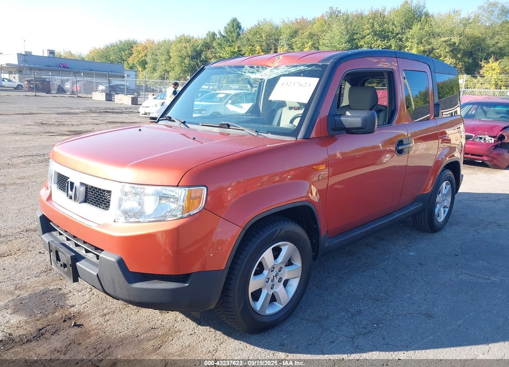 2011 HONDA ELEMENT VIN: 5J6YH2H79BL002012
