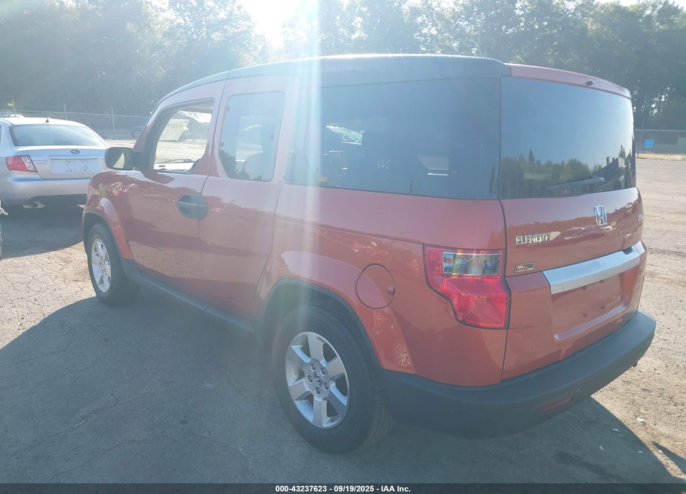 2011 HONDA ELEMENT VIN: 5J6YH2H79BL002012