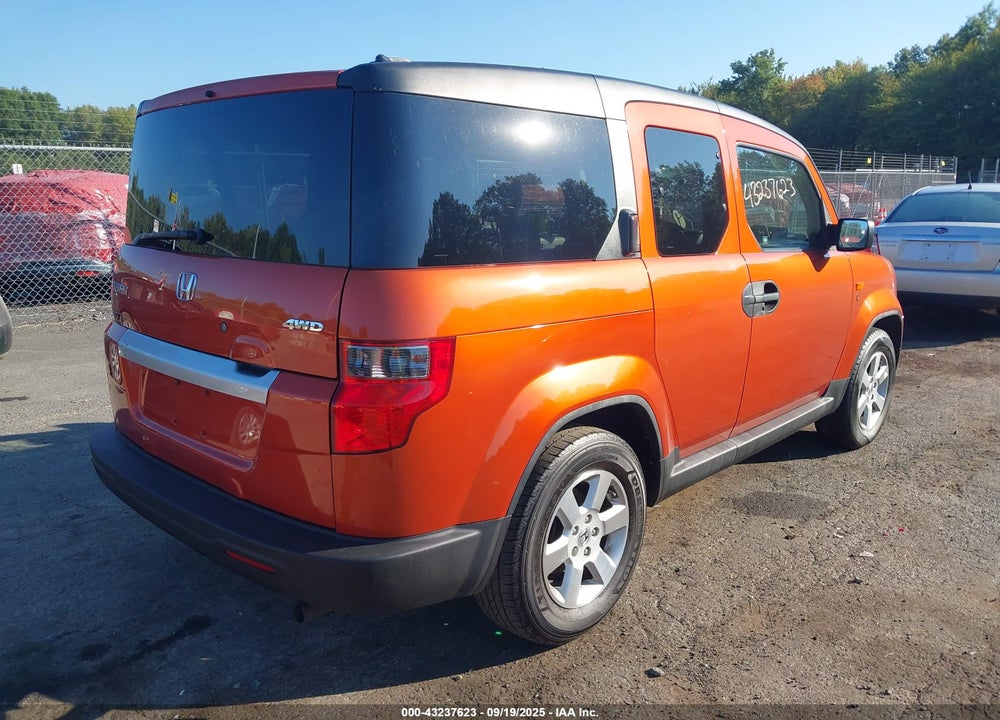2011 HONDA ELEMENT VIN: 5J6YH2H79BL002012