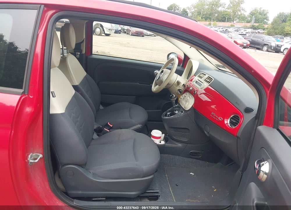 2014 FIAT 500C VIN: 3C3CFFDR4ET275702