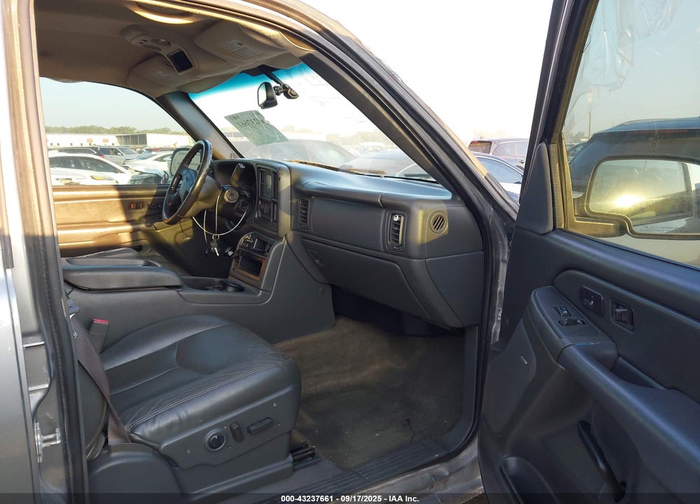 2006 GMC SIERRA 1500 SLT VIN: 2GTEK13Z561338815