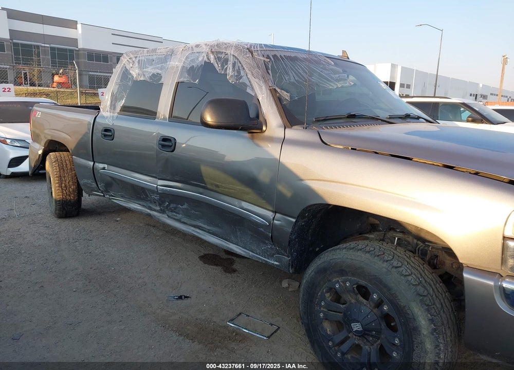 2006 GMC SIERRA 1500 SLT VIN: 2GTEK13Z561338815