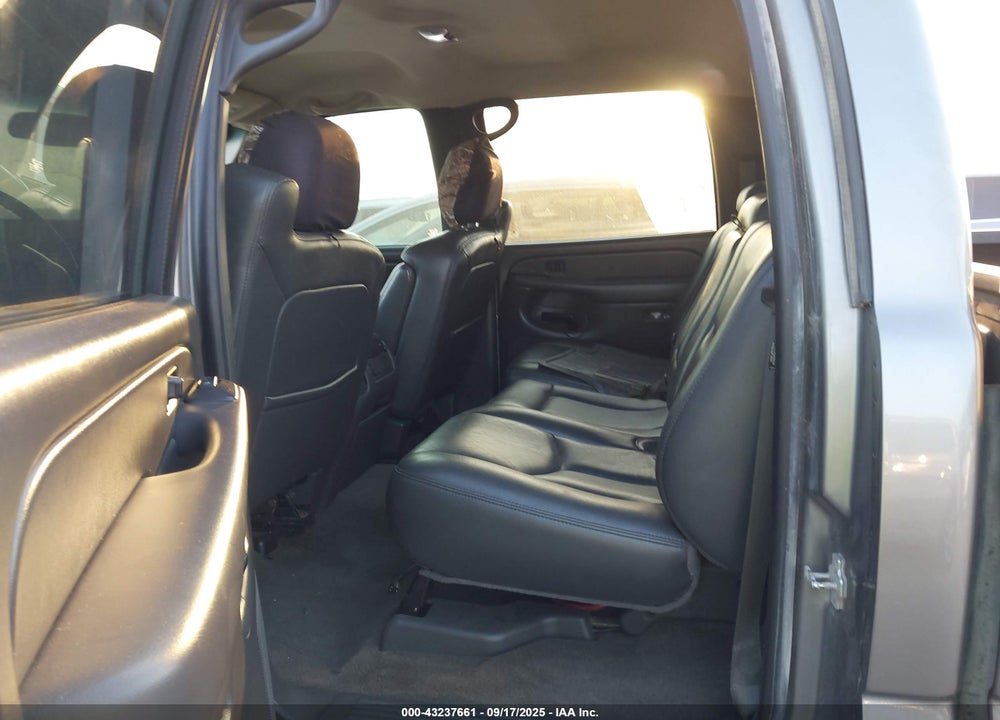 2006 GMC SIERRA 1500 SLT VIN: 2GTEK13Z561338815