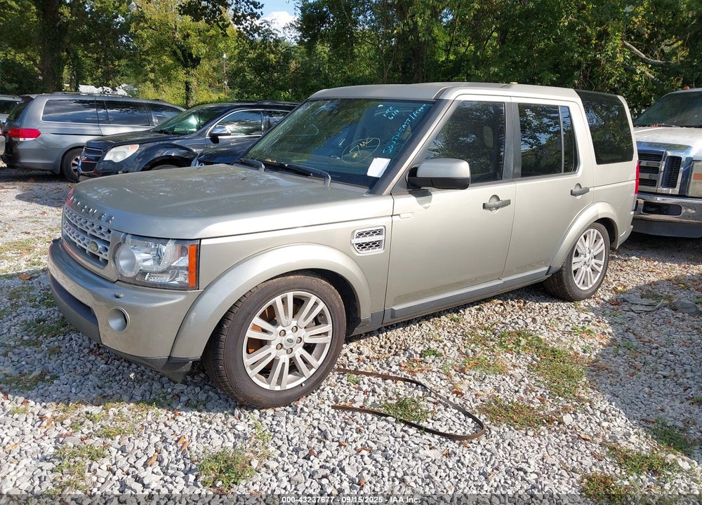 2011 LAND ROVER LR4 VIN: SALAG2D40BA578386