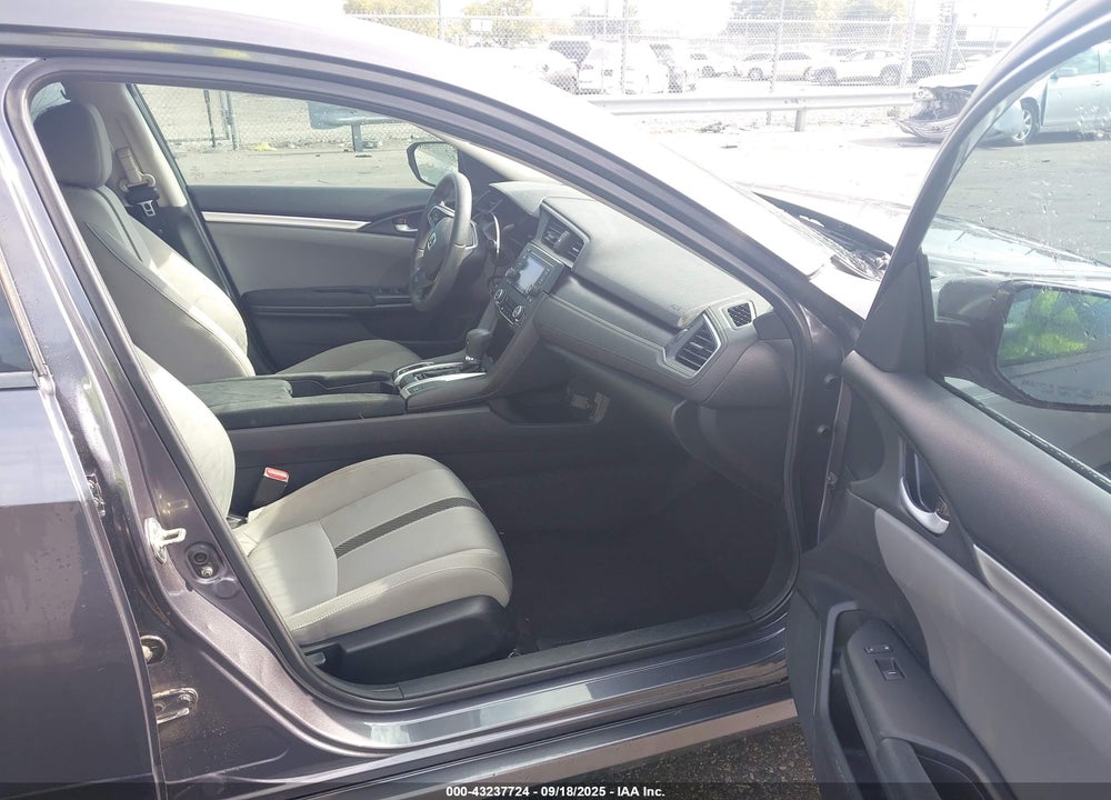 2017 HONDA CIVIC LX VIN: 19XFC2F54HE055747