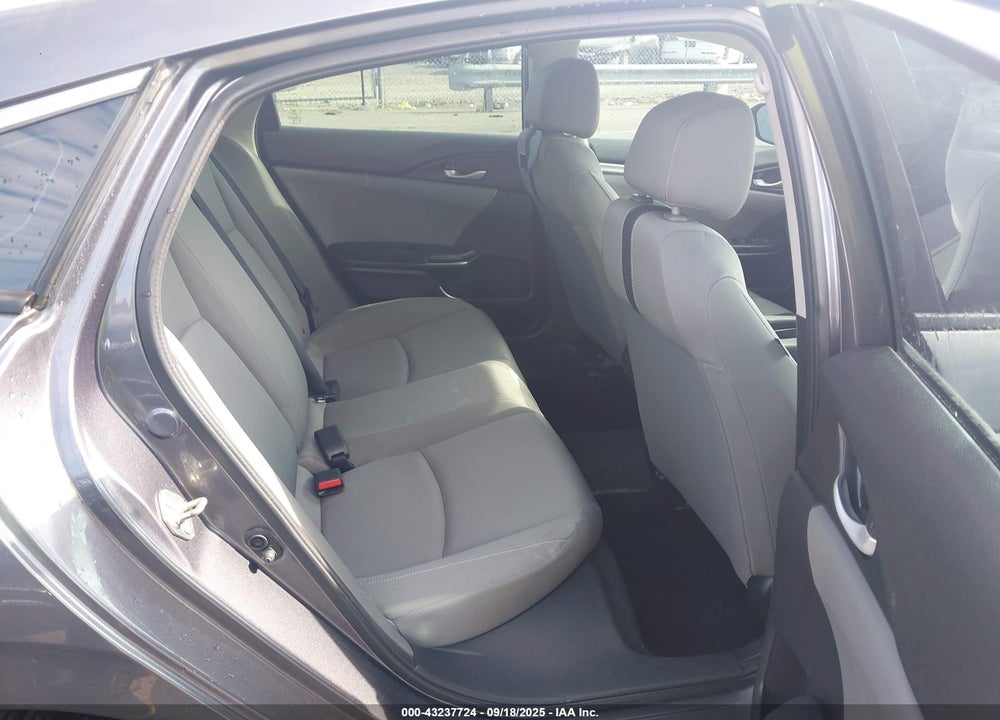 2017 HONDA CIVIC LX VIN: 19XFC2F54HE055747