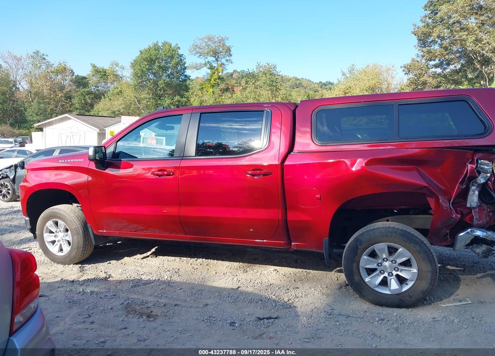 2022 CHEVROLET SILVERADO 1500 VIN: 1GCUYDED1NZ125489