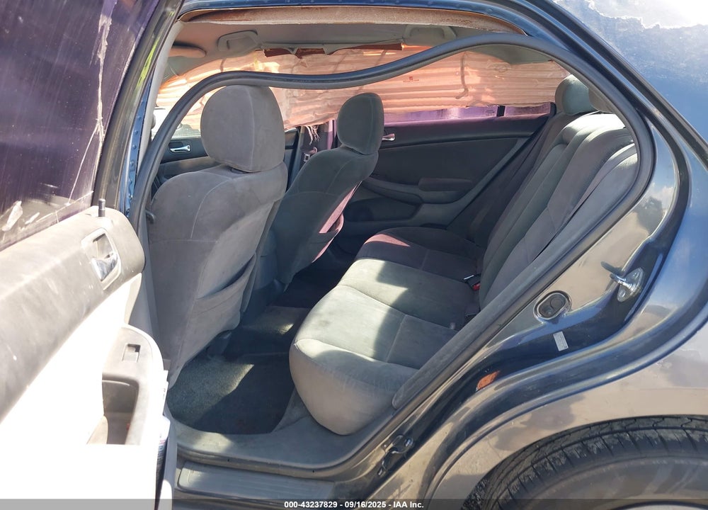 2005 HONDA ACCORD 2.4 LX VIN: 1HGCM564X5A102384