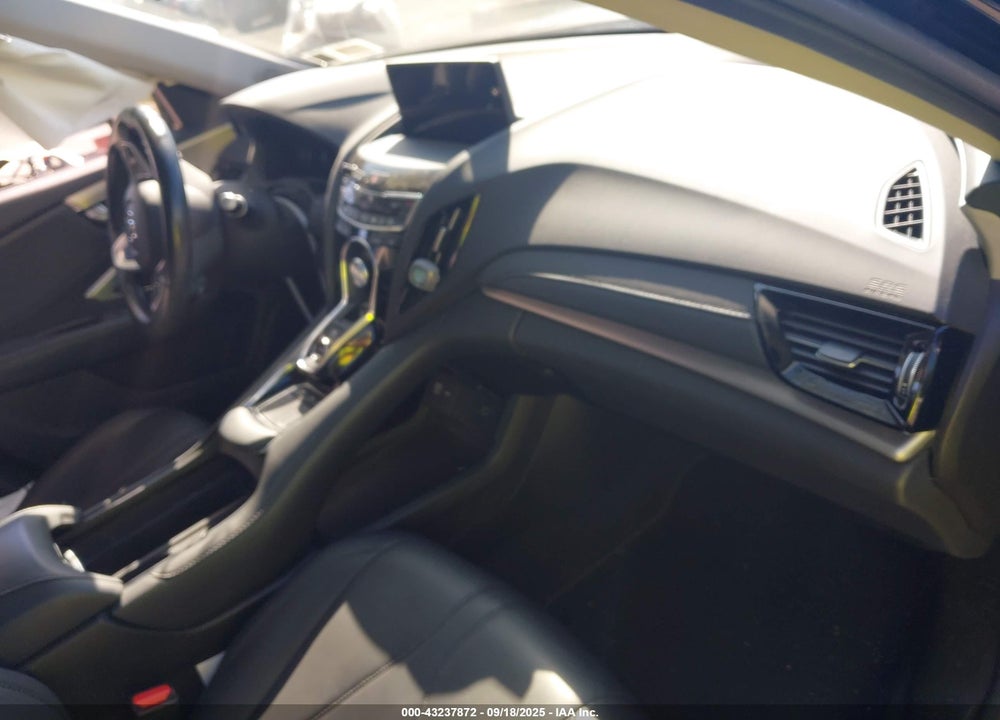 2021 ACURA RDX VIN: 5J8TC2H3XML023984