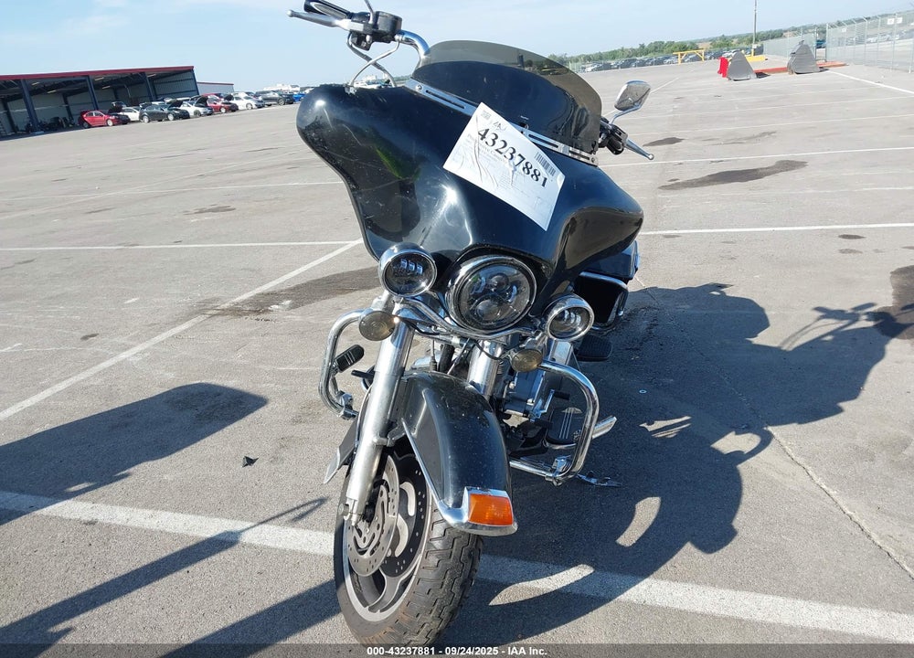 2002 HARLEY-DAVIDSON FLHT VIN: 1HD1DDV192Y642883