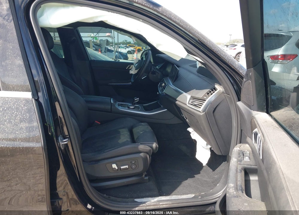 2022 BMW X5 VIN: 5UXCR4C01N9M36296