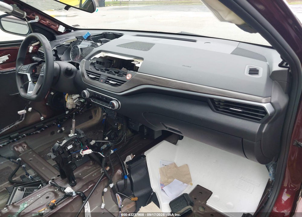 2025 NISSAN ALTIMA VIN: 1N4BL4DVXSN325862