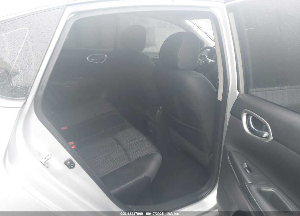 2018 NISSAN SENTRA VIN: 3N1AB7AP0JY285215