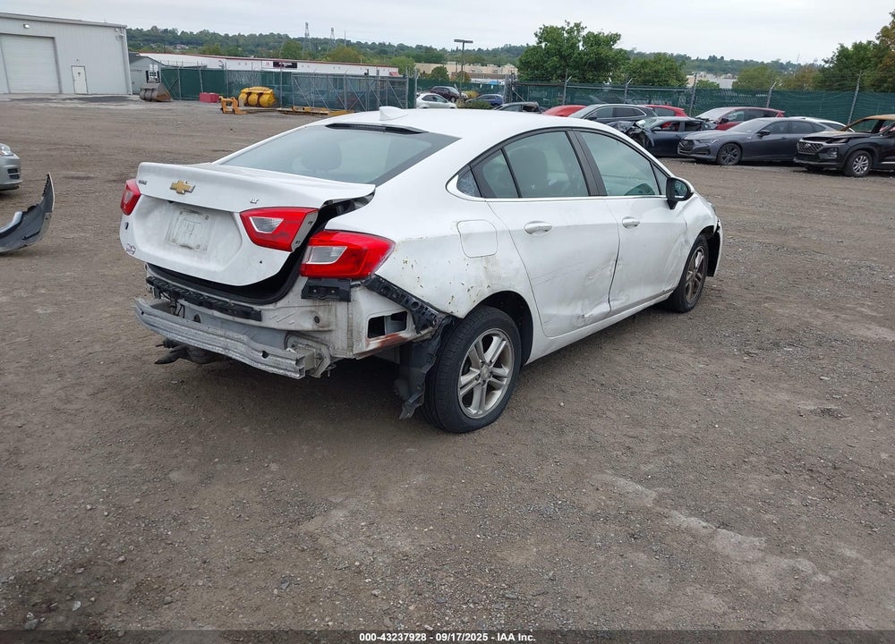 2017 CHEVROLET CRUZE VIN: 1G1BE5SM5H7247114