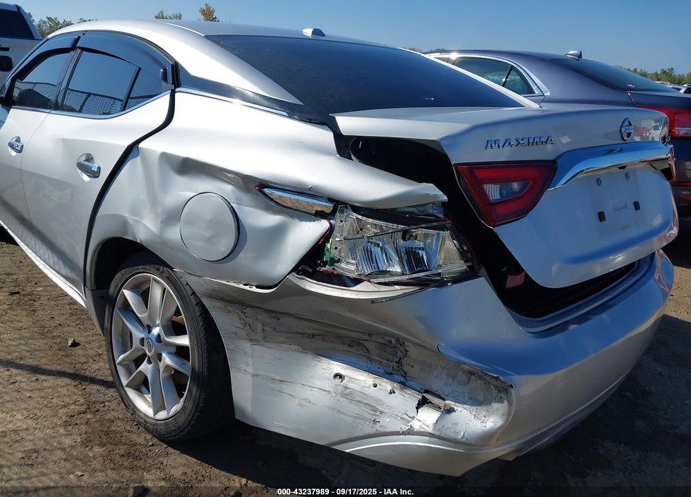 2016 NISSAN MAXIMA VIN: 1N4AA6AP7GC425567