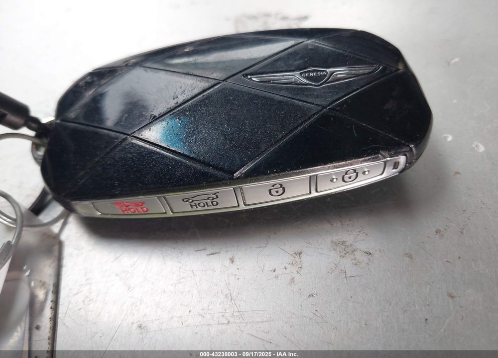 2025 GENESIS GV80 VIN: KMUHFESB3SU255554