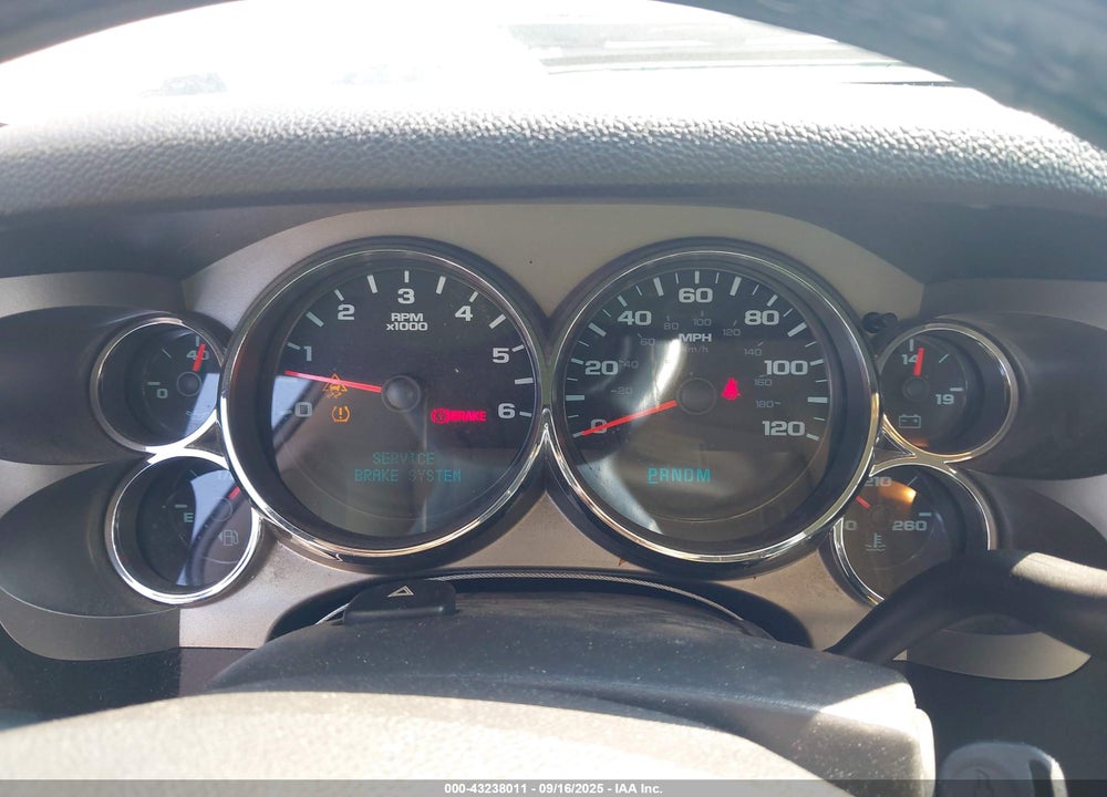 2010 CHEVROLET SILVERADO 1500 VIN: 1GCSKSE38AZ162537