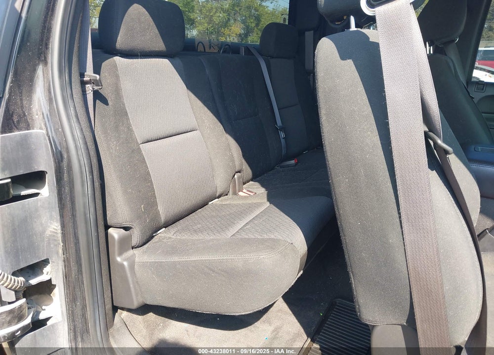 2010 CHEVROLET SILVERADO 1500 VIN: 1GCSKSE38AZ162537