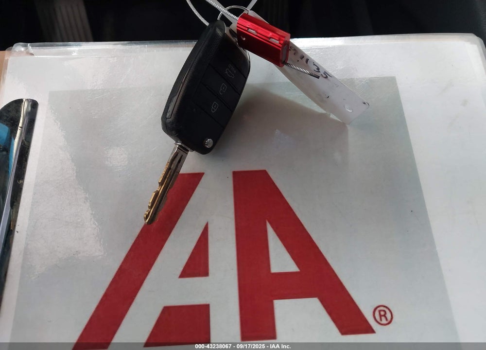 2017 KIA FORTE VIN: 3KPFL4A7XHE014236