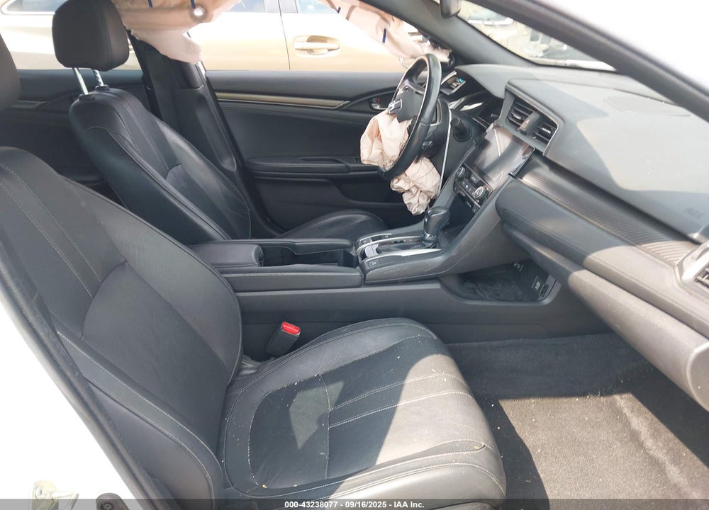 2017 HONDA CIVIC VIN: SHHFK7H92HU222051