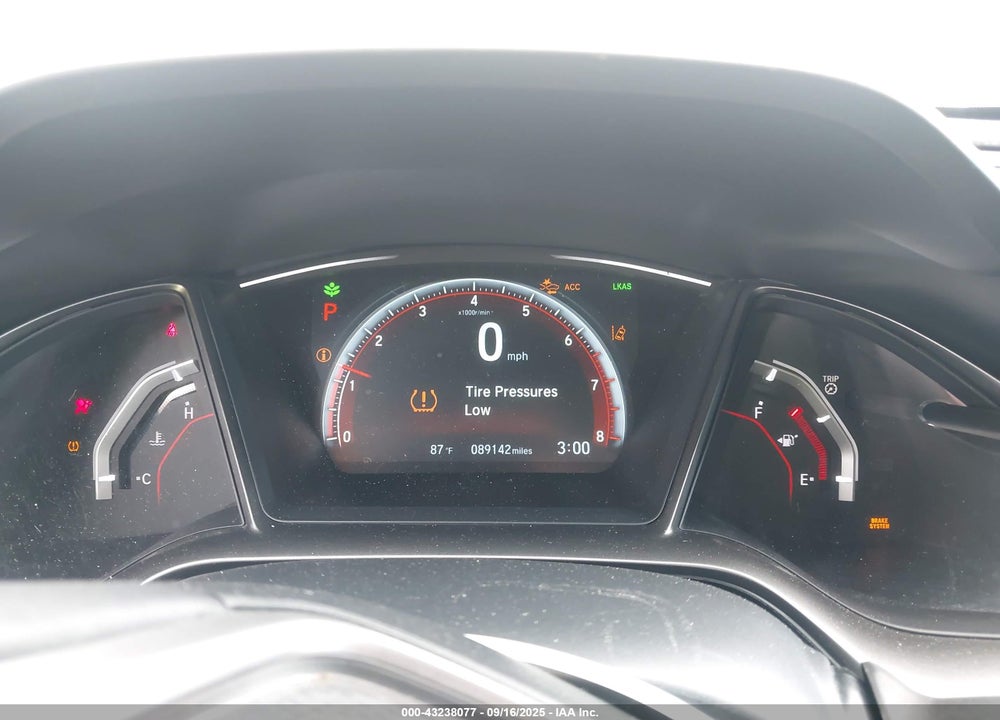 2017 HONDA CIVIC VIN: SHHFK7H92HU222051